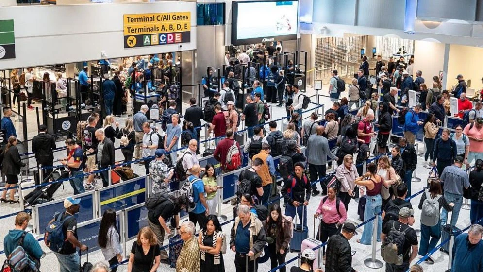যুক্তরাষ্ট্রে একদিনে বাতিল ৫ হাজারের বেশি ফ্লাইট