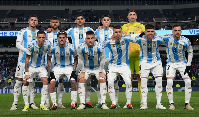 আরো একটি সেভেনআপের গল্প, ৭-১ গোলের বড় জয় আর্জেন্টিনার