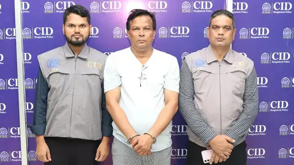 বিদেশে অর্থ পাচারের অভিযোগে সালমান এফ রহমানের সহযোগী গ্রেপ্তার