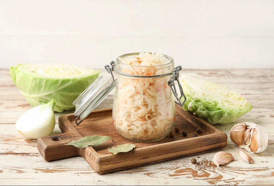 জার্মান সাওয়ারক্রাউট: গাট হেলথ থেকে ইমিউন সিস্টেম, সব এক প্লেটে!