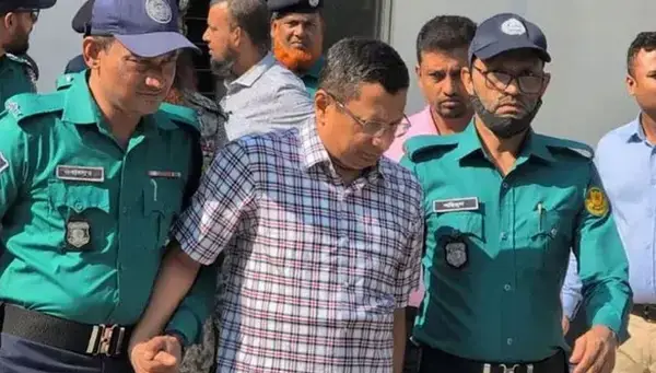 মানবতাবিরোধী অপরাধে ট্রাইব্যুনালে সাবেক আইজিপি আবদুল্লাহ আল মামুন
