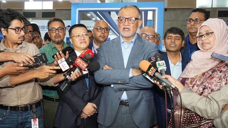 মুক্ত বাণিজ্য চুক্তি ‘জাদুর কাঠি’ নয়ঃ বাণিজ্য উপদেষ্টা