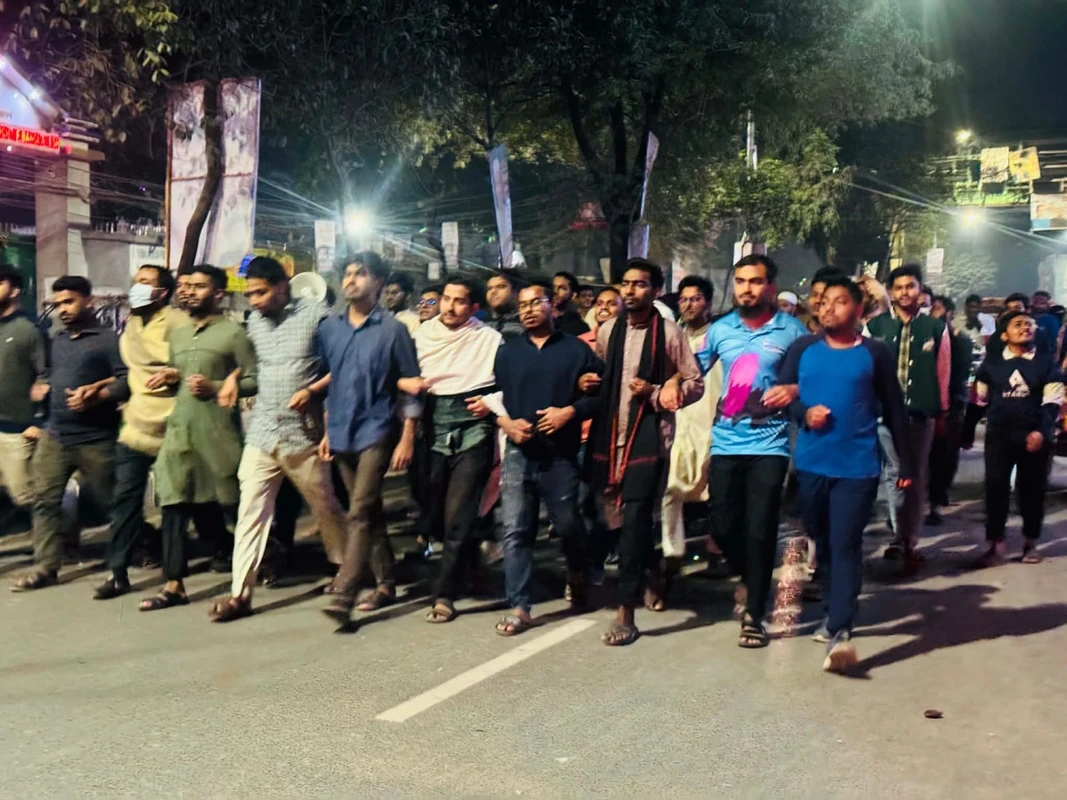 তেজগাঁও কলেজে শিক্ষার্থী হত্যার প্রতিবাদে জবিতে বিক্ষোভ