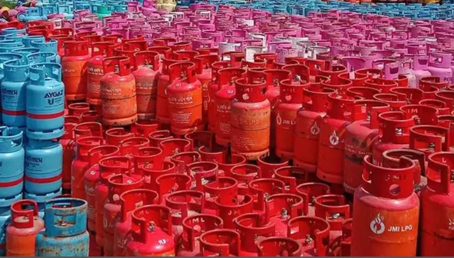 এলপিজির দাম কমলো, নতুন দর কার্যকর