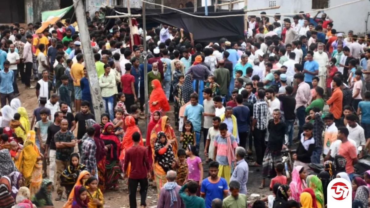 ভারতে মুসলিম ফেরিওয়ালাকে কুড়াল দিয়ে কুপিয়ে হত্যা