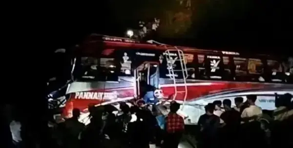 সিলেটে বাস দুর্ঘটনায় আহত ২৮, নিখোঁজ ২