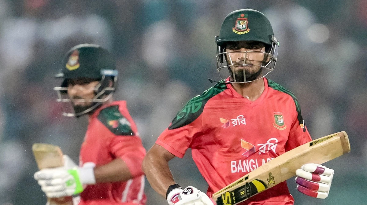 চট্টগ্রাম টি-টোয়েন্টিতে হারের পর ব্যাটারদের দুষলেন তানজিম সাকিব