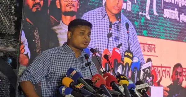 বিএনপির রাজনীতি চলে আওয়ামী লীগের টাকায় : হাসনাত আব্দুল্লাহ
