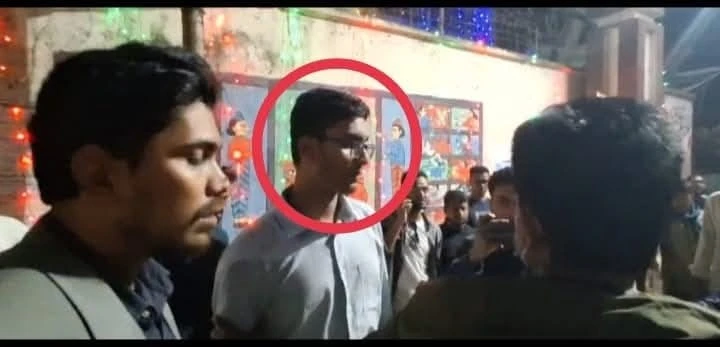 আস-সুন্নাহ হলের শিক্ষার্থীরা ‘রাজাকারের প্রোডাকশন’- জবি ছাত্রদল নেতা