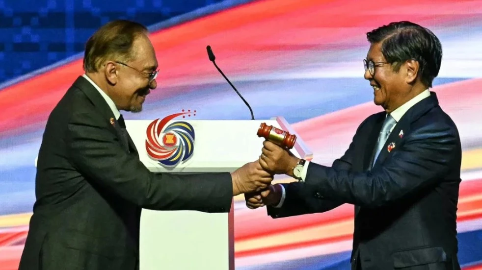 আসিয়ানের নতুন সভাপতি ফিলিপাইনের প্রেসিডেন্ট মার্কোস