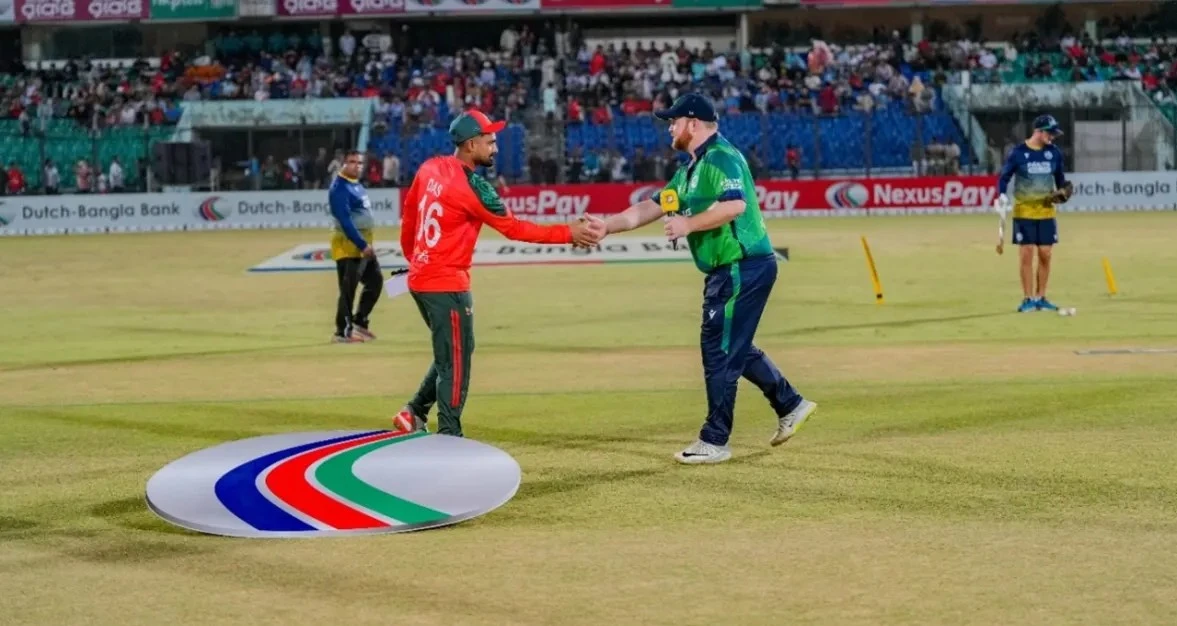 প্রথম টি-টোয়েন্টিতে আয়ারল্যান্ডের ঝড়ো ব্যাটিং