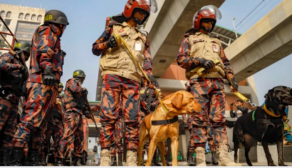 আসছে কঠোর নজরদারী  মাঠে নামছে ৪৭ হাজার বিজিবি