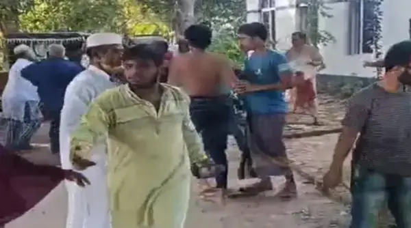 ব্রাহ্মণবাড়িয়ায় মসজিদের অজুখানা নিয়ে দুই পক্ষের রক্তক্ষয়ী সংঘর্ষ