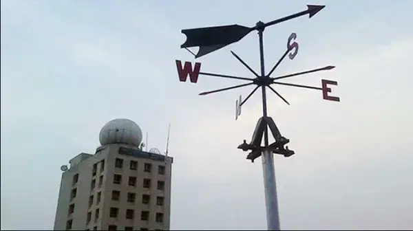 দুপুরের মধ্যে ঢাকাসহ ১০ জেলায় ঝড়ের আভাস