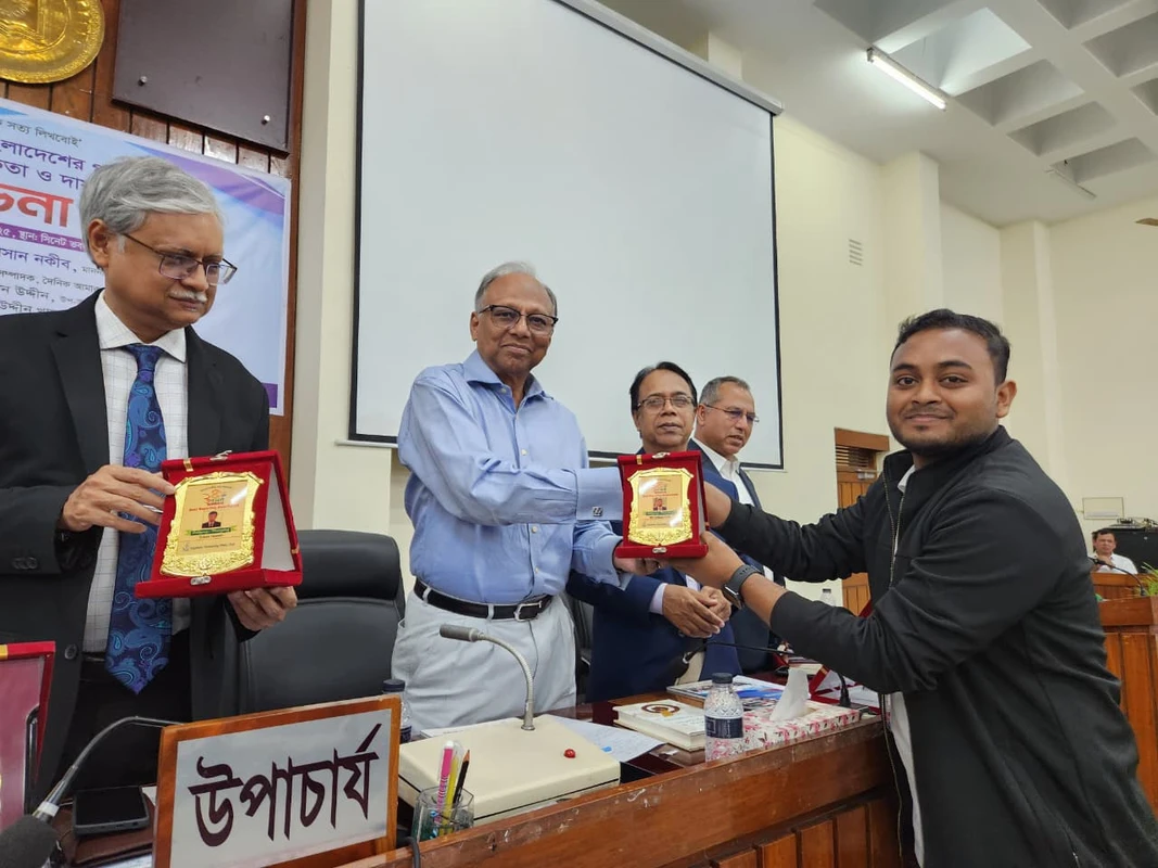 রাবি প্রেসক্লাবের বর্ষসেরা রিপোর্টার হলেন জাগরণ নিউজের রাফাসান