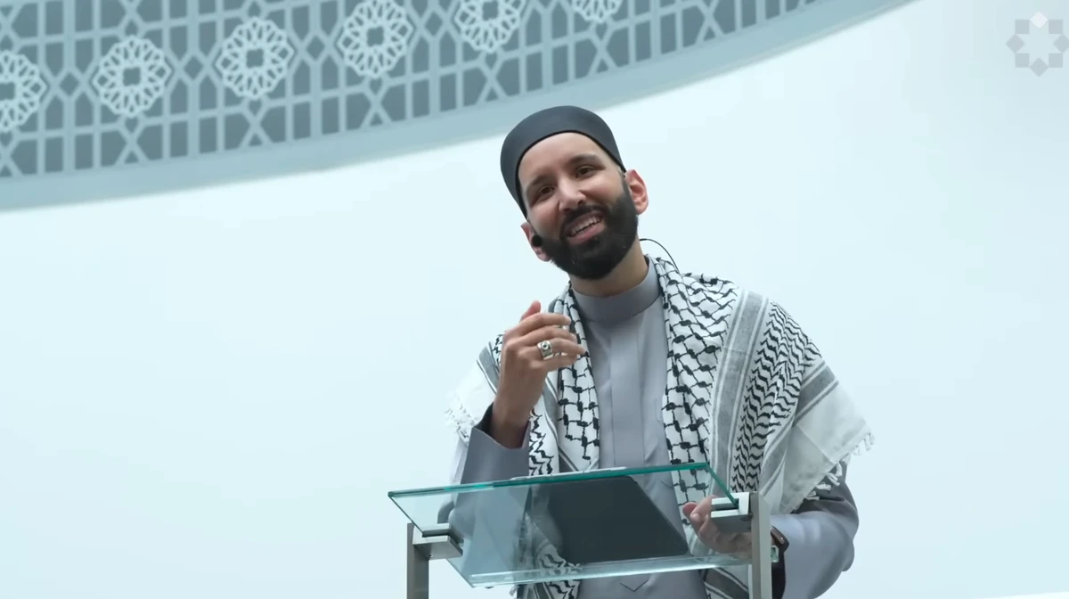 উম্মাহর কল্যাণে দায়িত্বশীল মুমিন হওয়ার ব্যাপারে যা বললেন ড. ওমর সুলেইমান