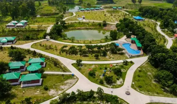 মানিকগঞ্জে পরিবেশ আইন ভঙ্গ করায় ডেরা রিসোর্টকে এক লাখ টাকা জরিমানা