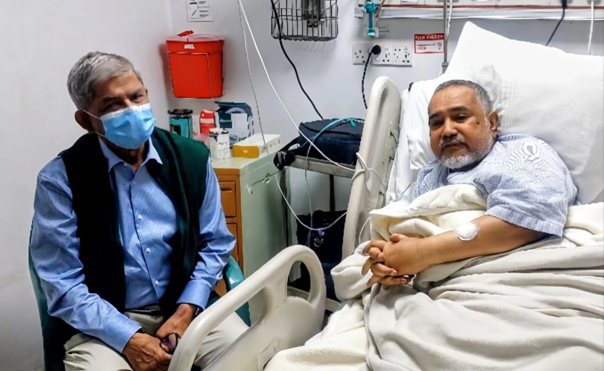 জামায়াত নেতা ডা. তাহেরকে দেখতে হাসপাতালে গেলেন মির্জা ফখরুল
