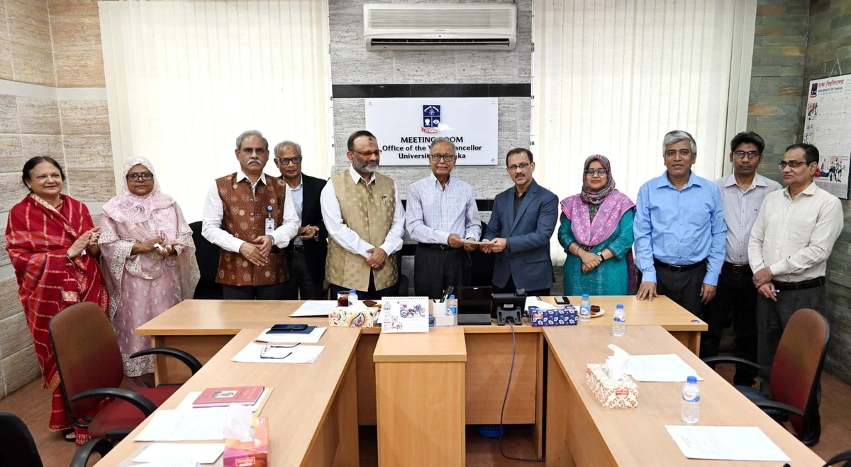 ঢাবি শিক্ষার্থীদের বৃত্তি দিতে ১ কোটি টাকার নতুন ট্রাস্ট ফান্ড গঠন