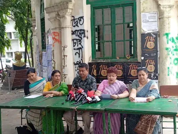 ডাকসু নির্বাচনে অনিয়মের শঙ্কা: ১০ দফা সতর্কতা শিক্ষক নেটওয়ার্কের