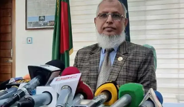 ফেব্রুয়ারিতে নির্বাচনের বিষয়ে কি বললেন ইসি আনোয়ারুল?