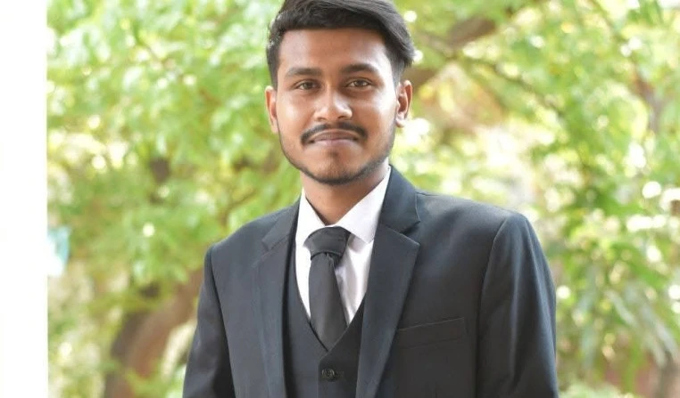 যুক্তরাষ্ট্রে ১৭ হাজার অভিবাসীর বাণিজ্যিক ড্রাইভিং লাইসেন্স বাতিল