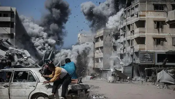 শান্তি পরিকল্পনার প্রস্তাব সত্ত্বেও গাজায় ইসরাইলের বোমাবর্ষণ