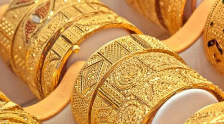 সোনার বাজারে বড় দরপতন! জেনে নিন মূল্য তালিকা