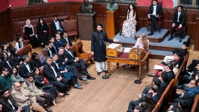 অক্সফোর্ড বিতর্কে ভারতের আত্মসমর্পণ; বিনা প্রতিদ্বন্দ্বিতায় জয়ী পাকিস্তান