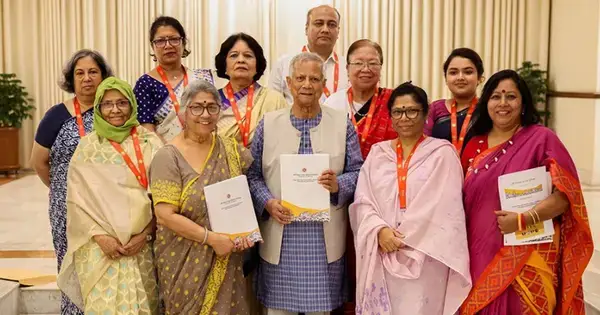 গৃহকর্মী ও যৌনকর্মীদের ‘শ্রমিক’ হিসেবে স্বীকৃতির পথে বাংলাদেশ!