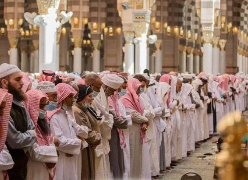 জুমার নামাজ আসলে কত রাকাত ও ফজিলত কি!