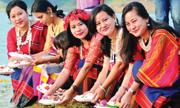 খাগড়াছড়িতে চলছে ১৫ দিনব্যাপী বৈসাবি  উৎসব