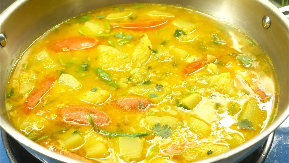 হাজার বছরের গ্রামীণ রান্না, কিন্তু উপকারে আধুনিক;লাউ–ডাল রান্নার  এক অনন্য রেসিপি!