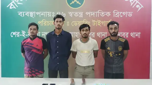মোহাম্মদপুরে ‘কব্জি কাটা’ কিশোর গ্যাংয়ের ৪ সদস্য গ্রেপ্তার
