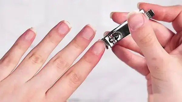 চীনে কাটা নখ বিক্রি, দাম শুনলে চোখ কপালে উঠবে! রহস্যটি জানেন কি?