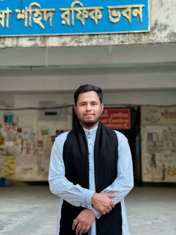 নির্বাচিত হলে কেন্দ্রীয় মসজিদে এসি স্থাপনের ঘোষণা শিবির প্যানেলের সমাজসেবা সম্পাদকের