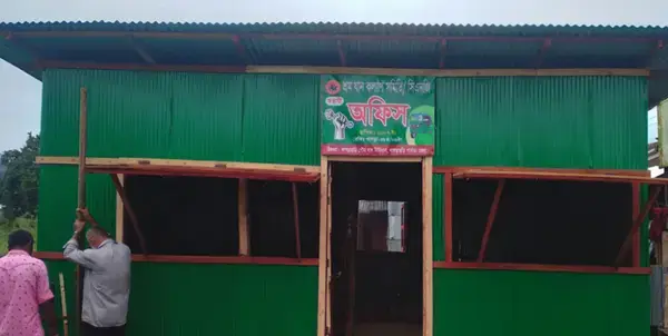 খাগড়াছড়িতে শ্রম যান কল্যাণ সমিতির বিরুদ্ধে সওজ জমি দখলের অভিযোগ