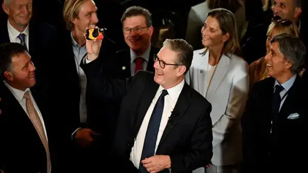 ঐতিহাসিক মুক্ত বাণিজ্য চুক্তির পর ভারত সফরে ব্রিটিশ প্রধানমন্ত্রী স্টারমার