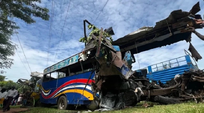 উগান্ডায় দুই বাসের মুখোমুখি সংঘর্ষে নিহত ৪৬