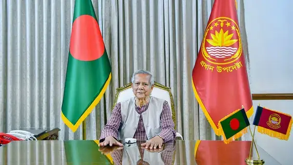 আজ নিউইয়র্ক যাচ্ছেন প্রধান উপদেষ্টাঃ সফরসঙ্গী চার রাজনৈতিক নেতা